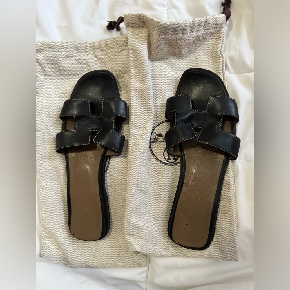 Hermes Oran Slides Authentic